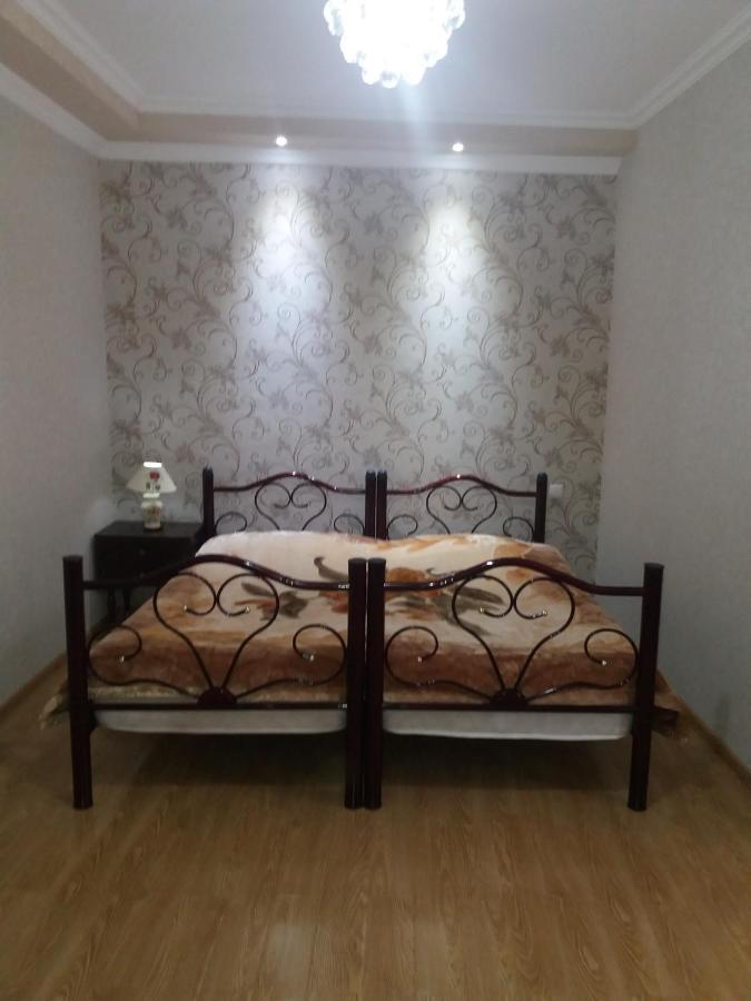 Guest House Darejani Кутаиси Екстериор снимка