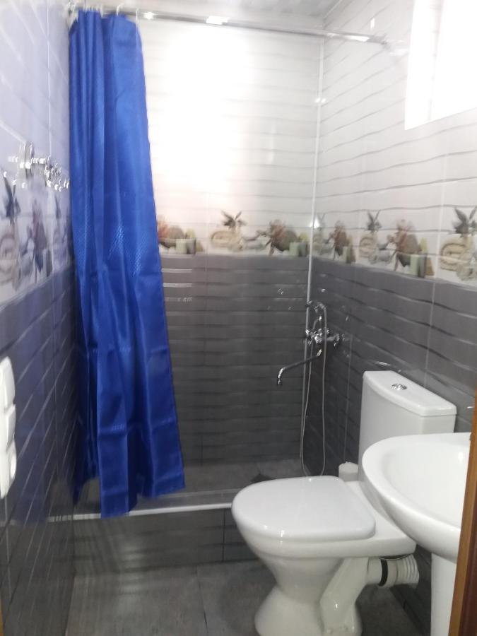 Guest House Darejani Кутаиси Екстериор снимка